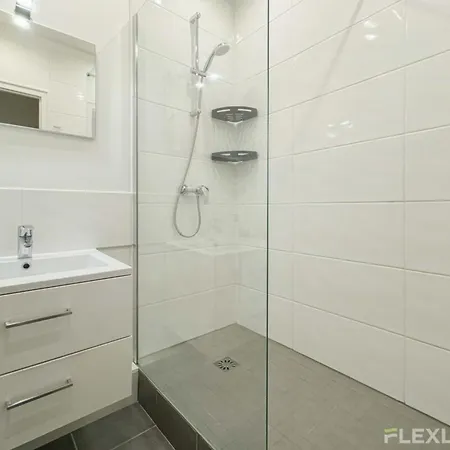 Spacious 4-bedroom In 14 - Alesia Apartment Paris